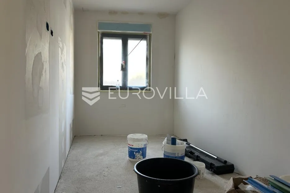 kaštel lukšić, dvosoban stan u prizemlju neto korisne površine 59,22 m² - slika 15