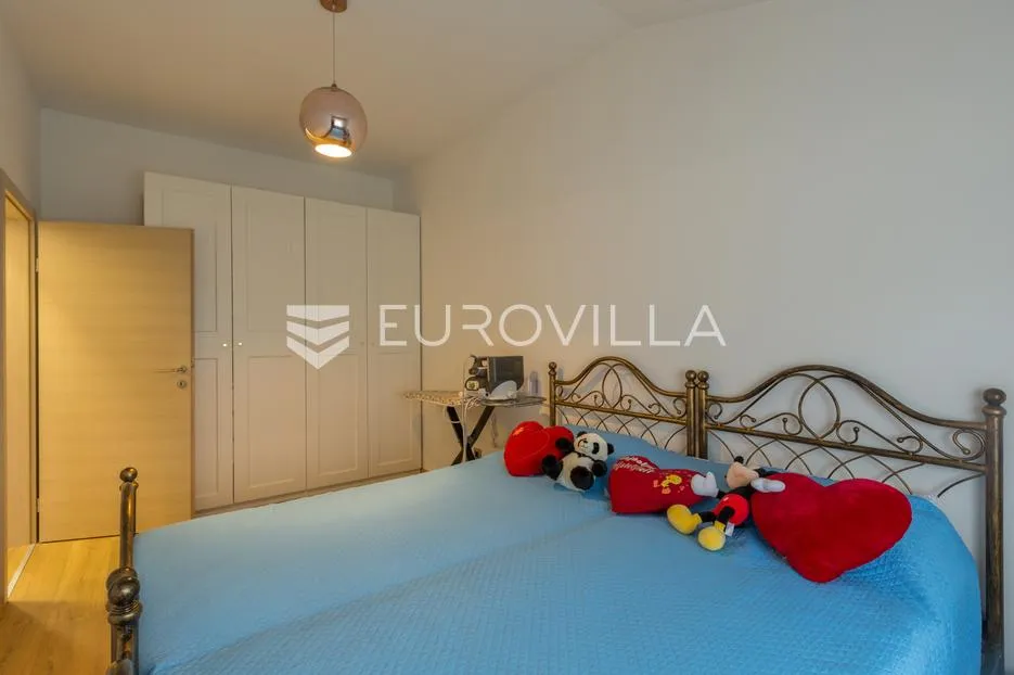 istra, pula prilika za investiciju, apartmanska kuća podijeljena na 3 stambene jedinice - slika 28
