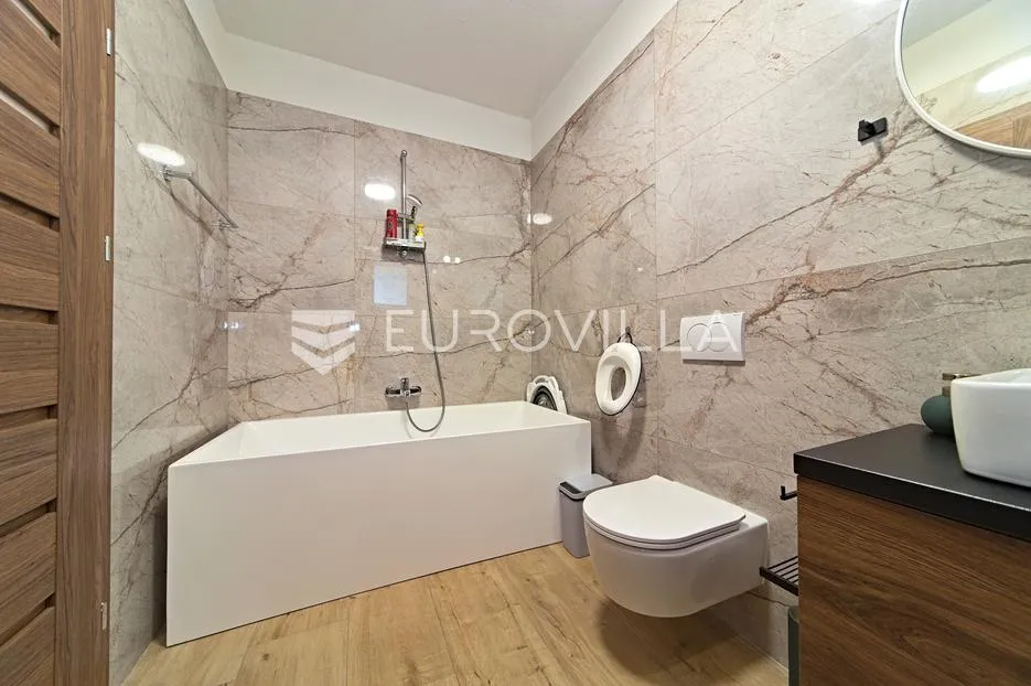 osijek, gornji grad/centar, moderan peterosoban stan 150 m² u novogradnji - slika 14