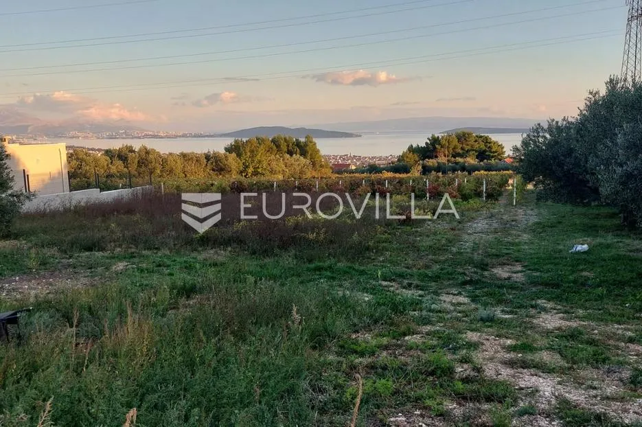 kaštel novi, građevinsko zemljište površine 3600 m² - slika 1