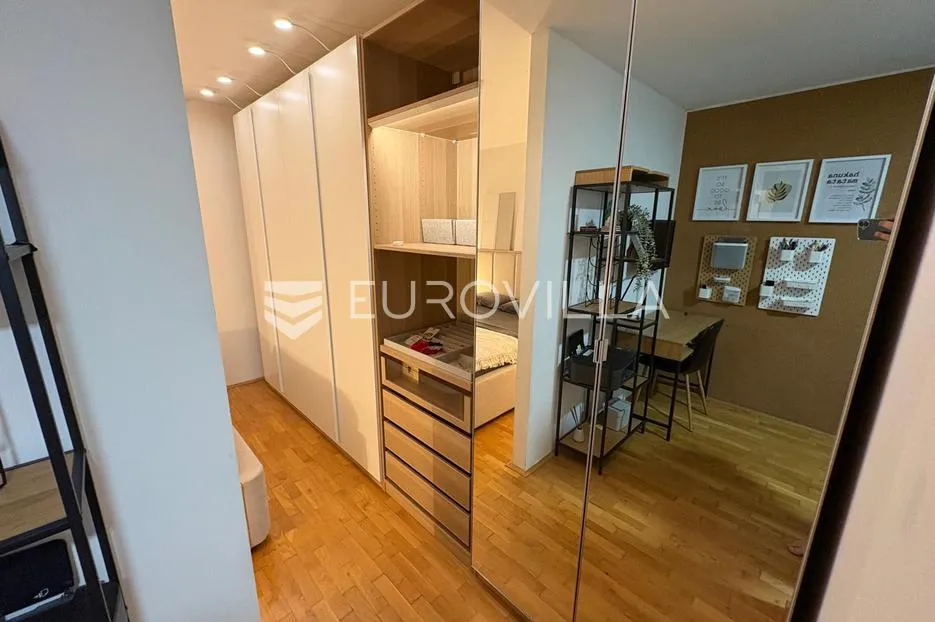 zagreb, ribnjak, prekrasan trosoban stan nkp 75 m2 - slika 11