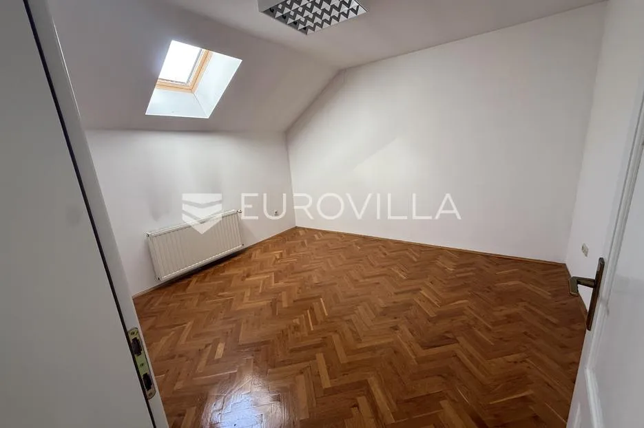 vinkovci, lenije, poslovno, stambena zgrada 700 m² - slika 25