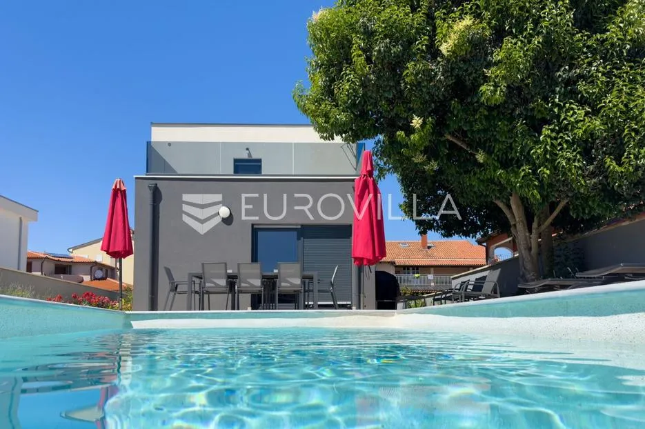 istra, ližnjan elegantna moderna samostojeća kuća s bazenom u blizini plaža - slika 7