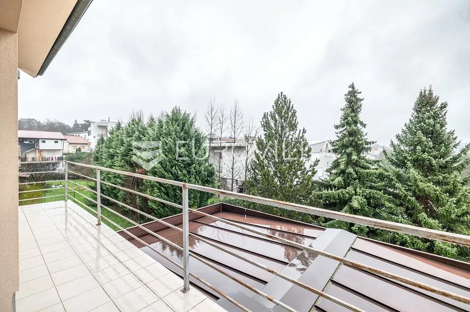 mlinovi, prekrasan preterosobni stan 190m2 sa velikom terasom - slika 12