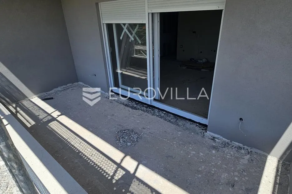 seget donji, stan 66,3 m² na 1. katu s parkirnim mjestom i pogledom na more - slika 9