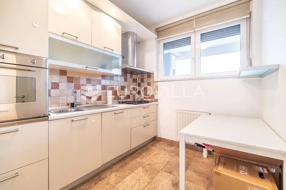 zagreb, vlaška, trosoban stan 83 m² s loggiom i parkingom - slika 6