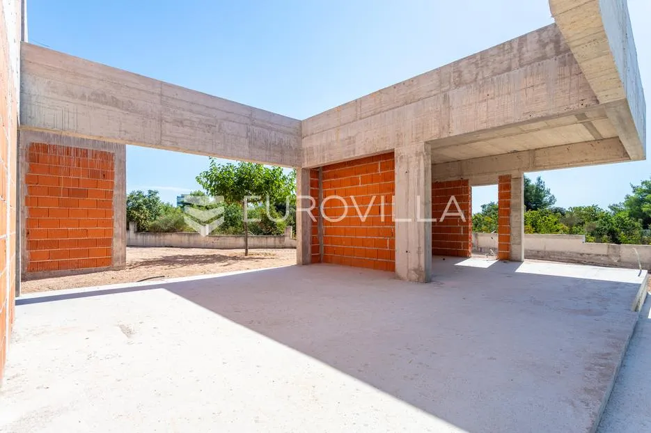 vodice, prekrasna i prostrana vila s bazenom, 730,25 m² - slika 19