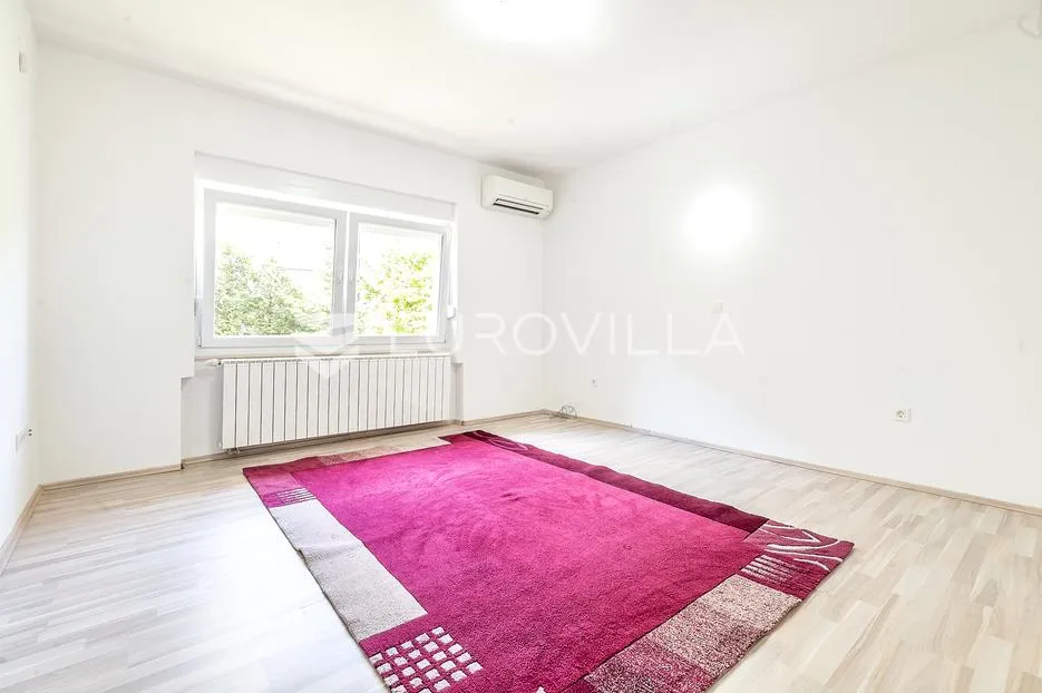 zagreb, centar, buconjićeva, četverosoban stan 226 m², terasa 2 parkirna mjesta - slika 7