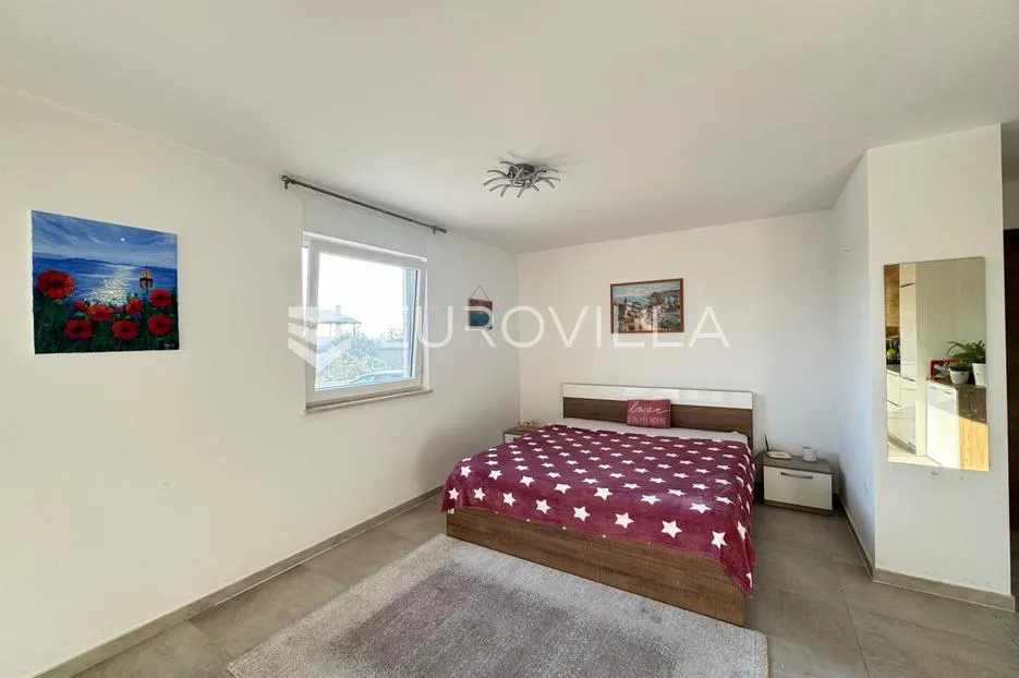 istra, medulin, elegantan stan 91 m² s vlastitim vrtom i bazenom - slika 7