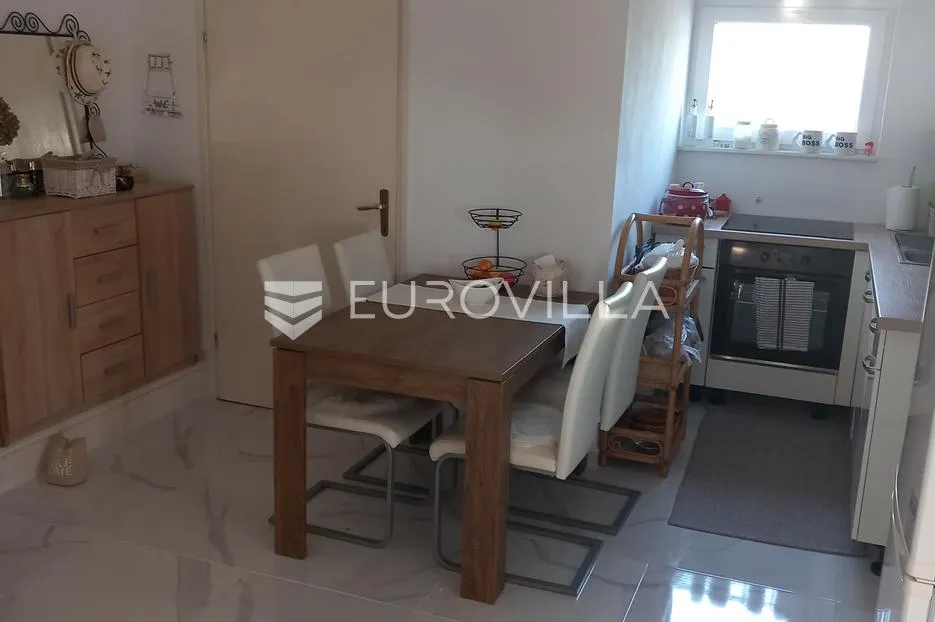 vir, jedinstvena kuća u prvom redu do mora, prilika za investiciju - slika 21