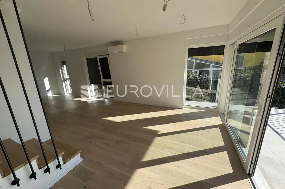 matulji, pavlovac, novogradnja, troetažni četverosoban stan 148 m² s pogledom na more - slika 9