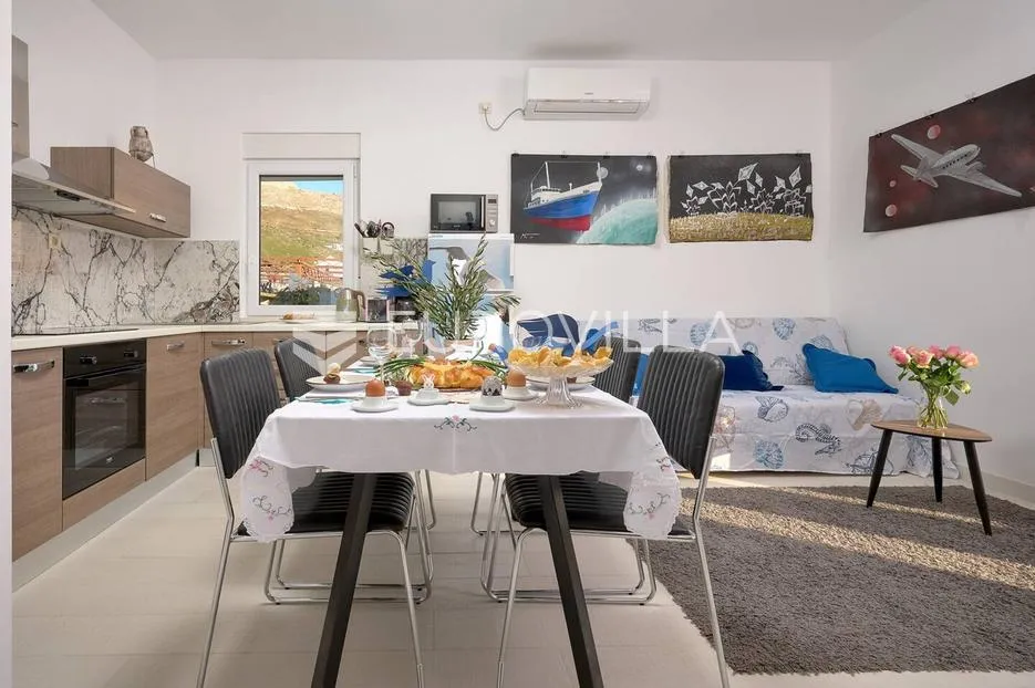 podstrana, dvosoban stan za najam u blizini plaže - slika 17