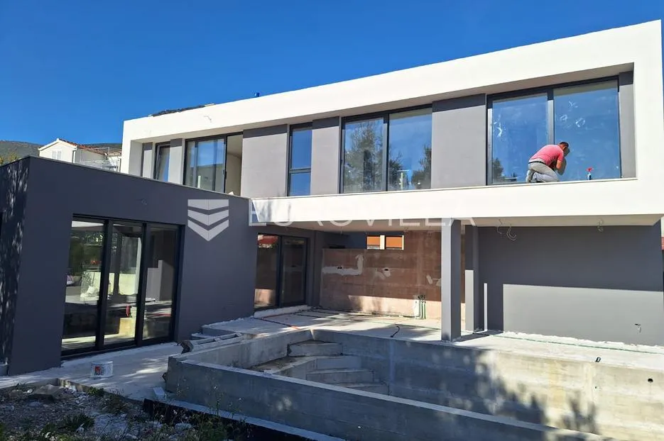 kaštel novi, moderna vila u izgradnji s bazenom i pogledom na more - slika 15