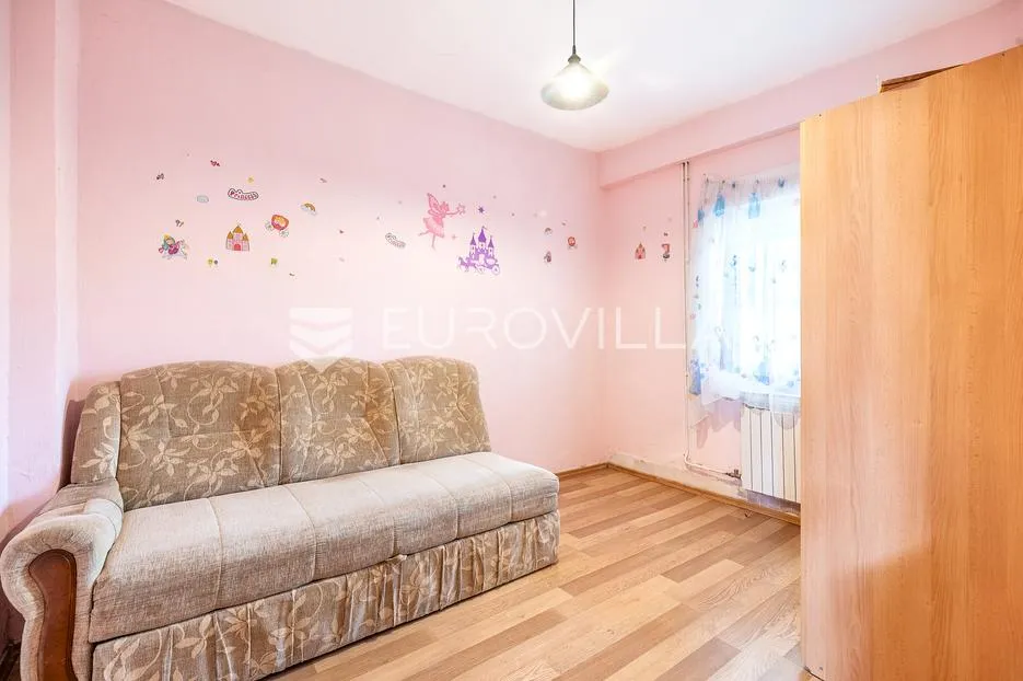 zagreb, gornja dubrava, dvojna kuća s dva stana, 120 m² - slika 2