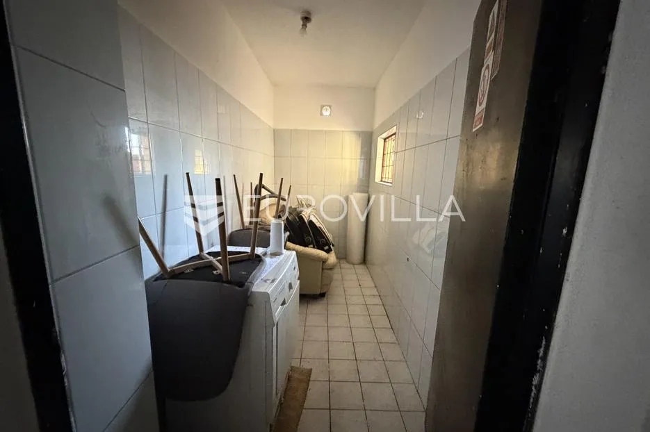 đakovo, centar, stan u kući 61 m² - slika 9