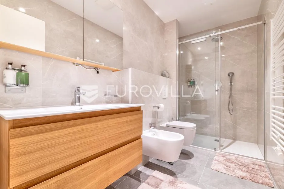 zagreb, vmd heinzelova, darwinova, prekrasan četverosoban stan 142 m² - slika 9
