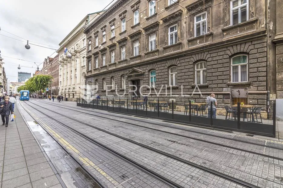 jurišićeva luksuzan poslovni prostor 210 m² na i katu - slika 13