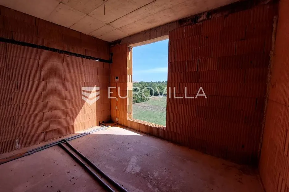 peroj, luksuzna novogradnja 700 m od mora - slika 12