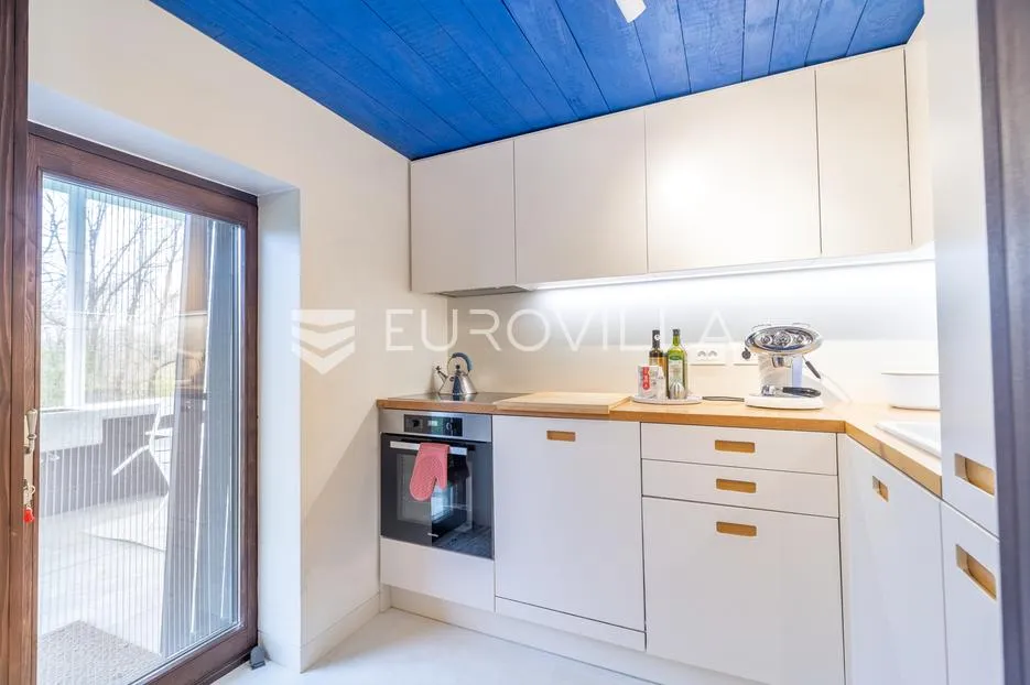 krapina, zagorska sela, prekrasno imanje 3600 m2 s autentičnom kućom, novogradnja - slika 3