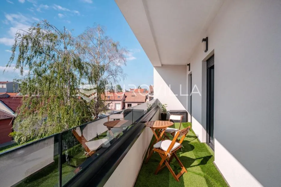 osijek, gornji grad/centar, moderan peterosoban stan 150 m² u novogradnji - slika 7