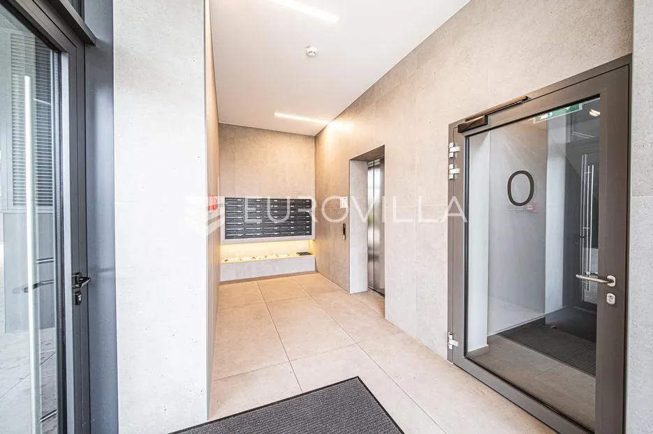 zagreb, heinzelova, vmd, dvosoban stan 52 m² - slika 12