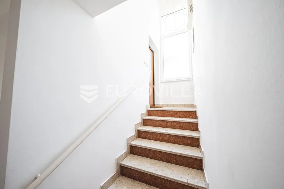 zagreb, ilica/vrapče trosoban penthouse 107 m² s prekrasnim pogledom, parking - slika 16