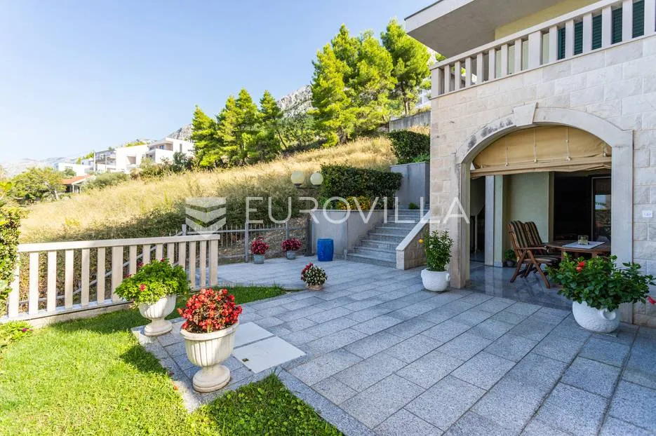 omiš, apartmanska kuća blizu plaže - slika 28