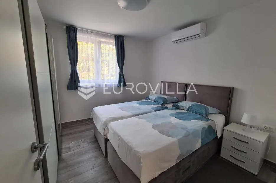 crikvenica, dramalj, prekrasna kuća sa 5 apartmana u blizini mora - slika 12