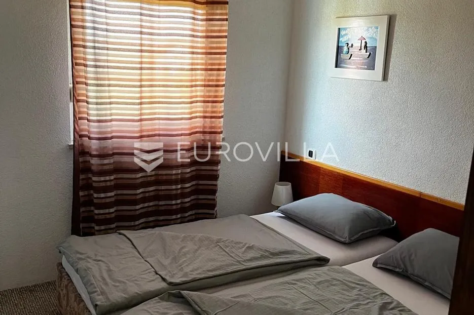 kuća, plitvice, rakovica, 4 apartmana, okućnica 1200 m² - slika 10