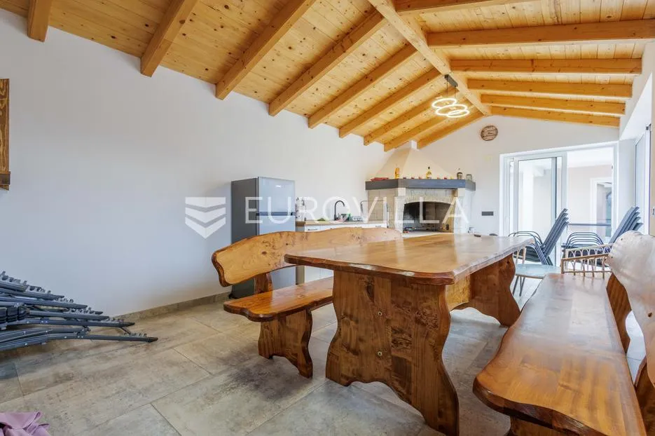 istra, labin, moderna vila i veliko građevinsko zemljište - slika 24