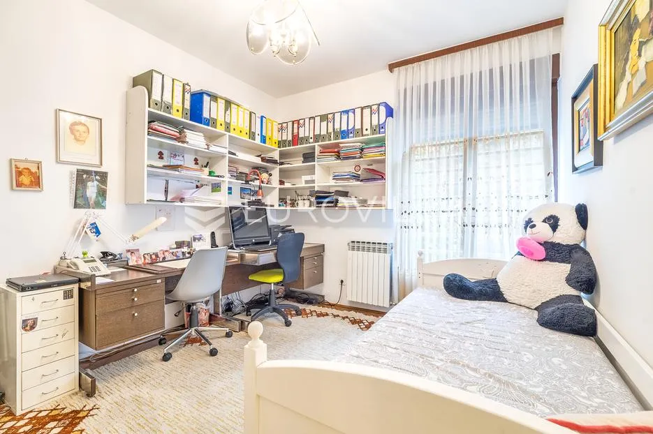 zagreb, medveščak, podgaj, izvrstan četevrosoban stan 128 m² - slika 10