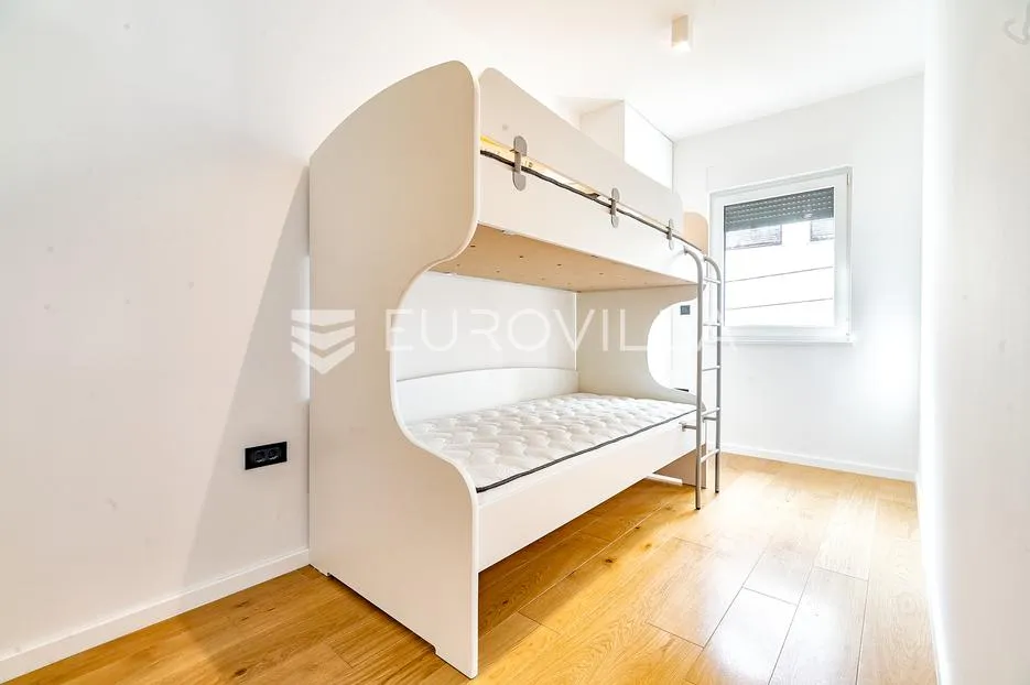 zagreb, maksimir moderan trosoban stan 113 m² - slika 7