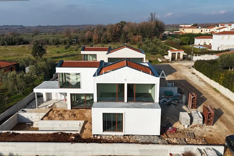 istra, tar, vabriga, luksuzna vila s bazenom i pogledom na more - slika 16