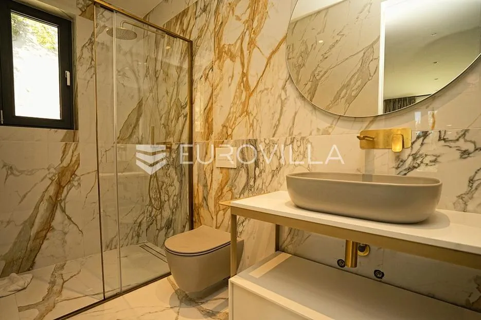 opatija, luksuzan stan na vrhunskoj lokaciji 140 m² - slika 13