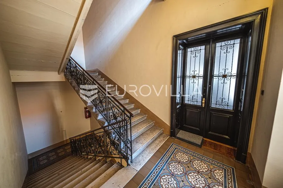 zagreb, centar, deželićeva ulica, prekrasan peterosoban stan 135 m² - slika 16