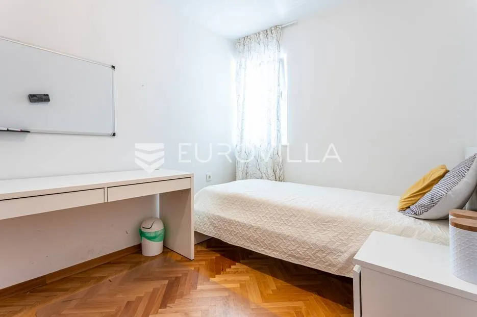 split, bol, moderan penthouse, 4 spavaće sobe - slika 17