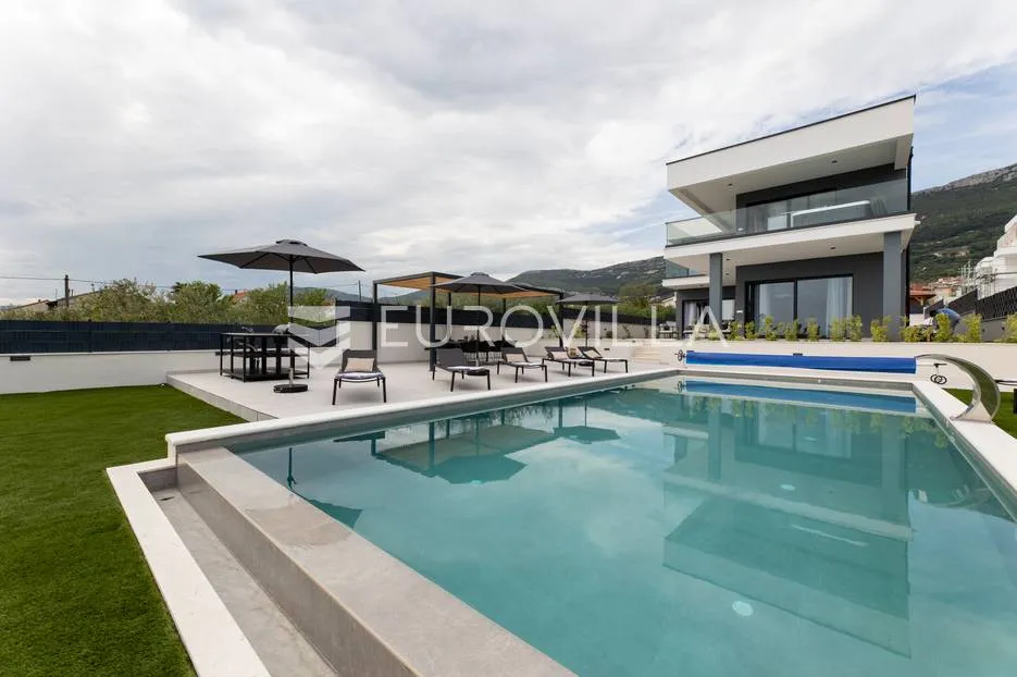 kaštel stari, luksuzna vila s bazenom i pogledom na more - slika 34