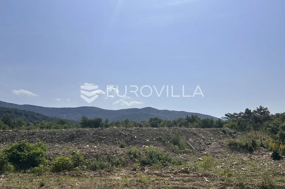 Istra, Ročko Polje, građevinsko zemljište 15852m2 u industrijskoj zoni - Ročko Polje, Buzet
