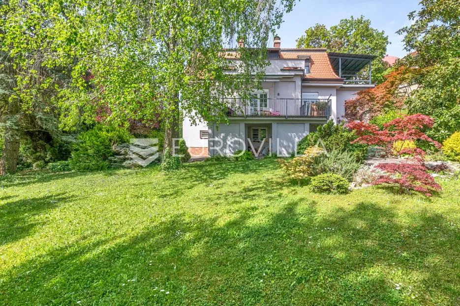 zagreb, srebrnjak, prekrasna vila s uređenom okućnicom - slika 3