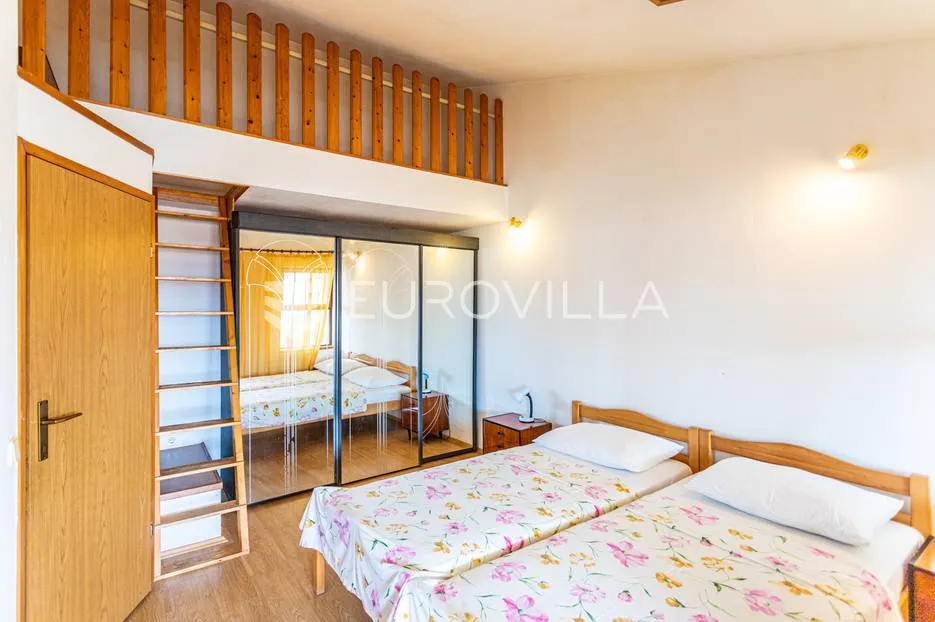 vodice, trosoban stan s pogledom na more - slika 19