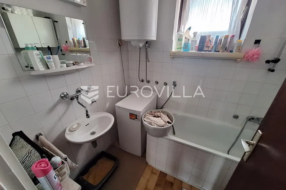 karlovac, novi centar, stan 58,50 m², odlična lokacija - slika 9