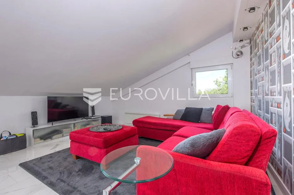 dugi rat, jesenice, penthouse s pogledom na more - slika 8