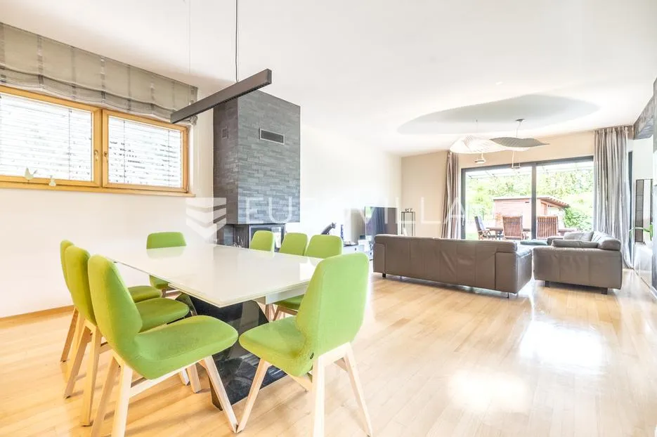 zagreb, vrapče, prekrasna vila s dvorištem nkp 505 m2 - slika 2