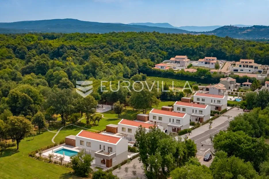 istra, labin, vrhunska moderna villa a, grijani bazen 48 m², 2710 m² uređene okućnice - slika 2