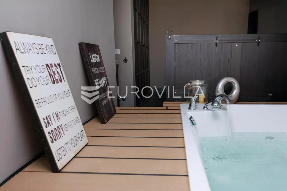 crikvenica, dramalj, moderan trosoban apartman s jacuzzijem, vrtom, bazenom i pogledom na more - slika 21