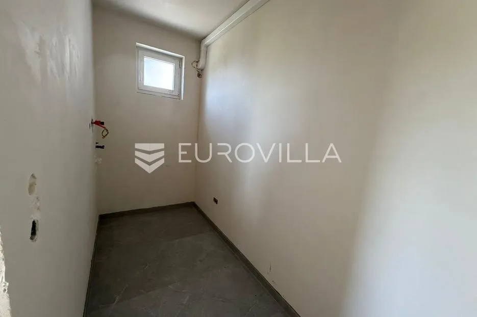 đakovo, dračice, četverosoban stan u prizemlju s 2 parkirna mjesta - slika 11