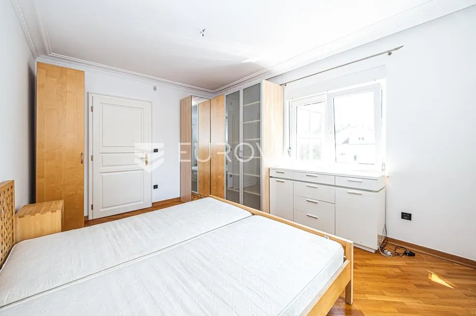 zagreb, goljak, prekrasan trosoban stan 120 m² s parkingom - slika 10