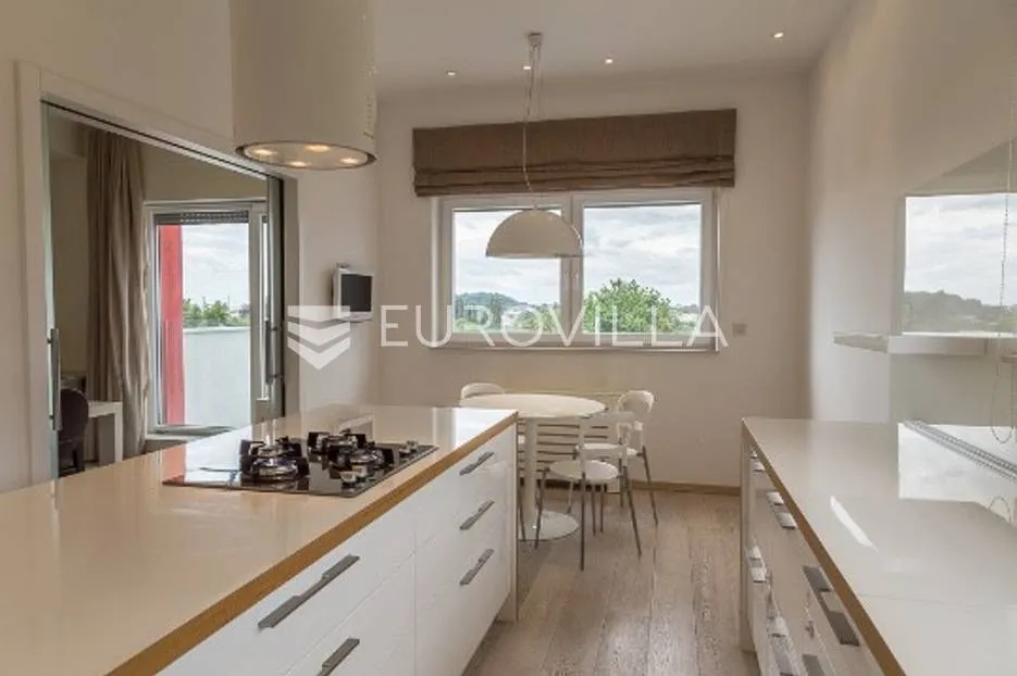 šestine luksuzno uređen penthouse za najam - slika 7