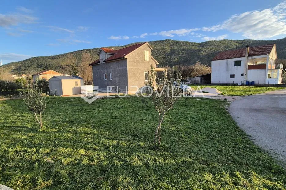 šibenik, boraja, kuća u izgradnji na velikoj parceli - slika 10