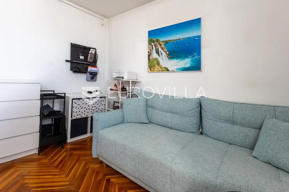 slavonski brod, centar trosoban stan 73 m² - slika 12